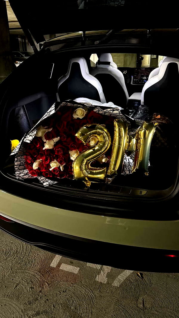 notnevaaadaa image ~ Altpins