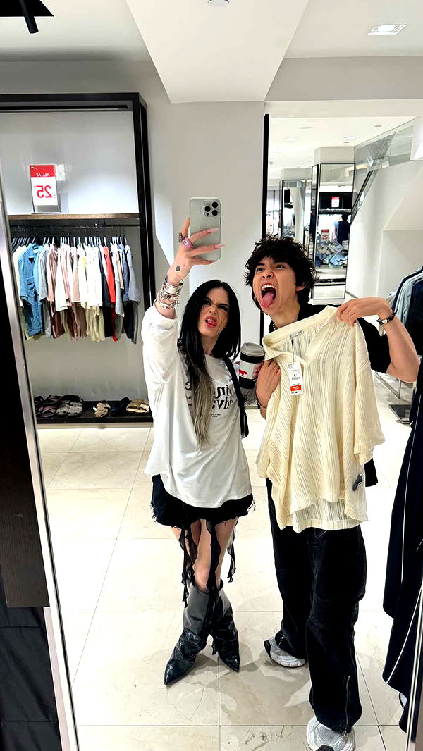 notnevaaadaa image ~ Altpins