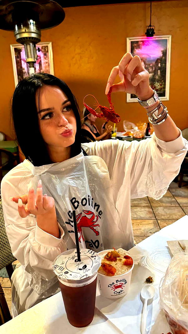 notnevaaadaa image ~ Altpins