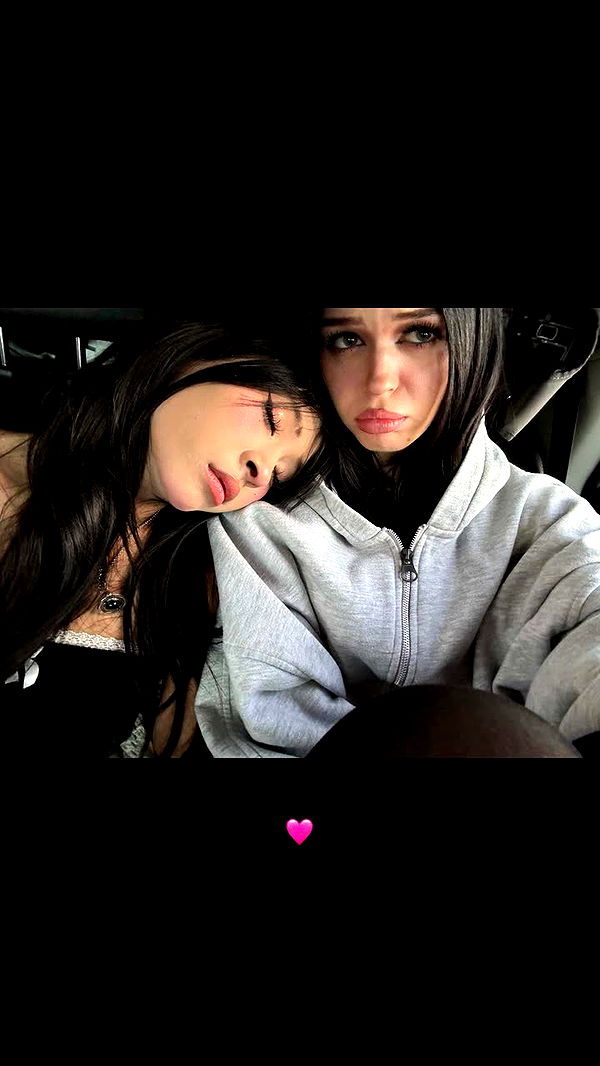 notnevaaadaa image ~ Altpins