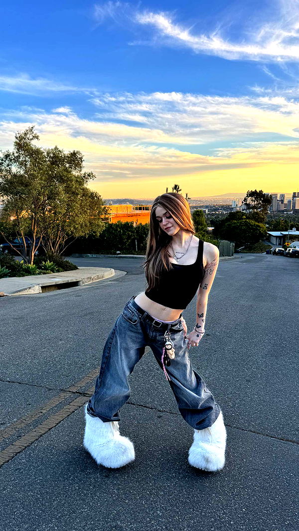 notnevaaadaa image ~ Altpins