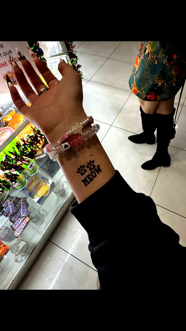 notnevaaadaa image ~ Altpins