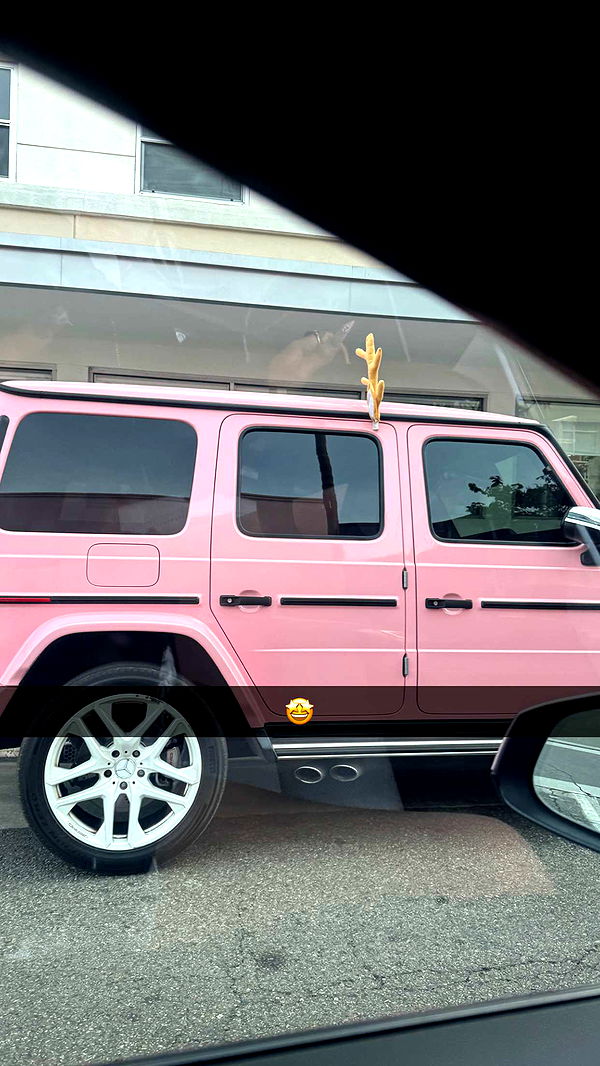 notnevaaadaa image ~ Altpins