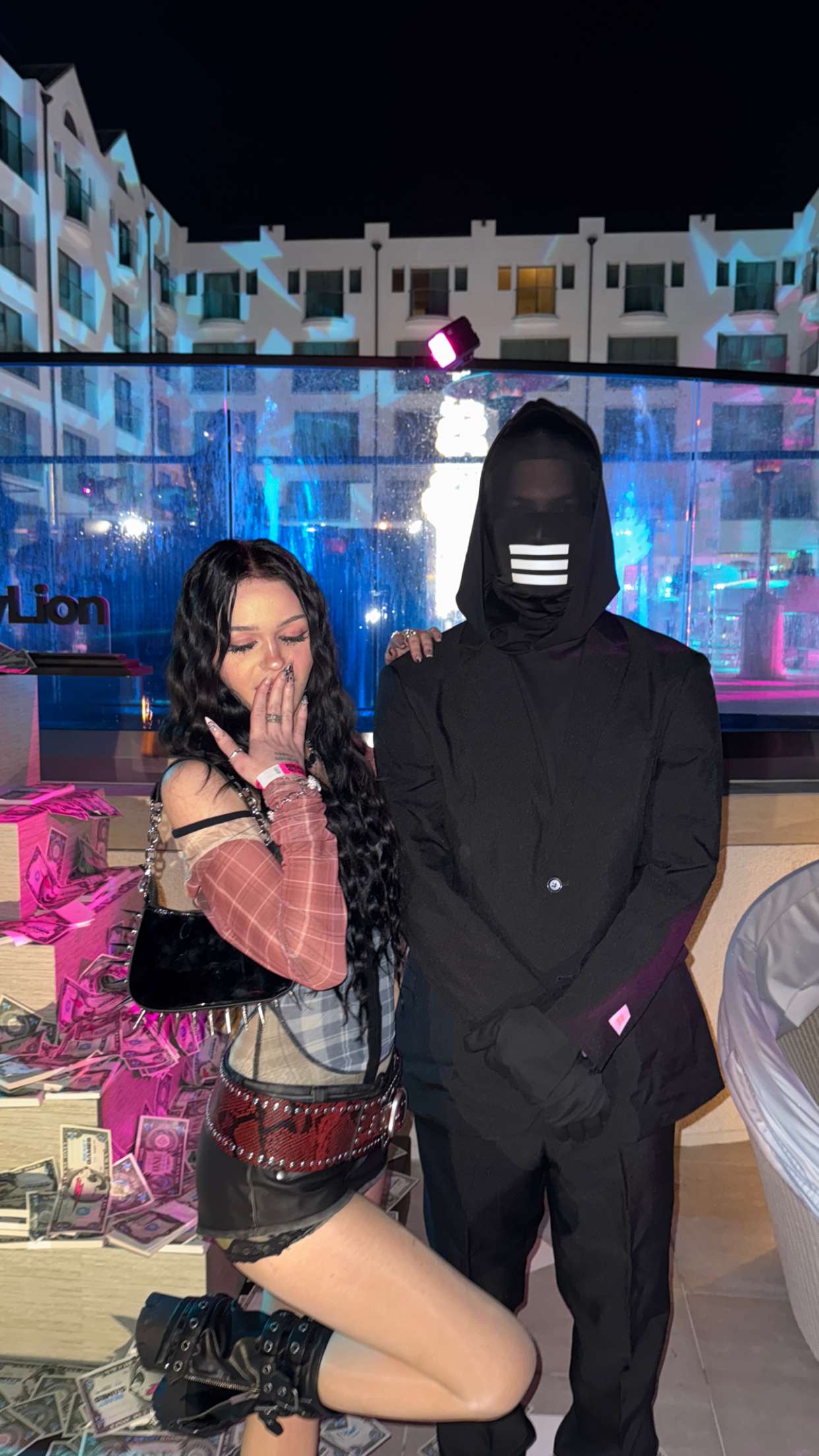 notnevaaadaa snapchat image archive image