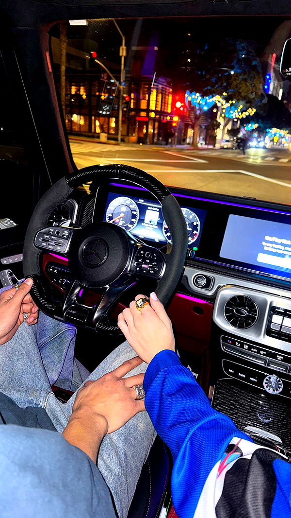 notnevaaadaa image ~ Altpins