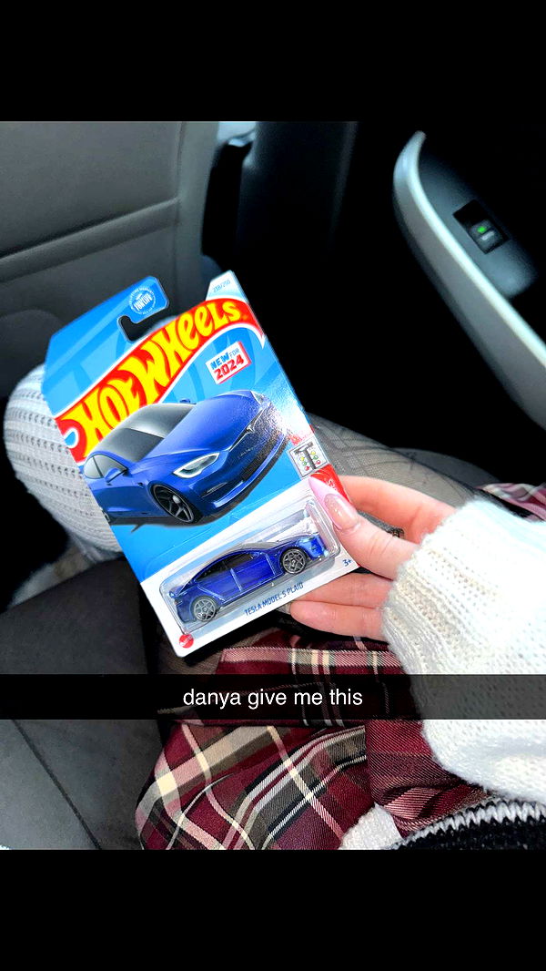 notnevaaadaa image ~ Altpins