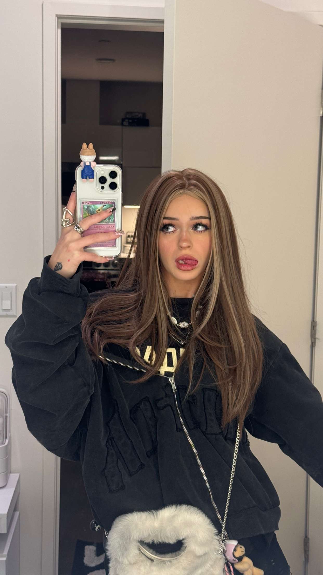 notnevaaadaa snapchat image archive image