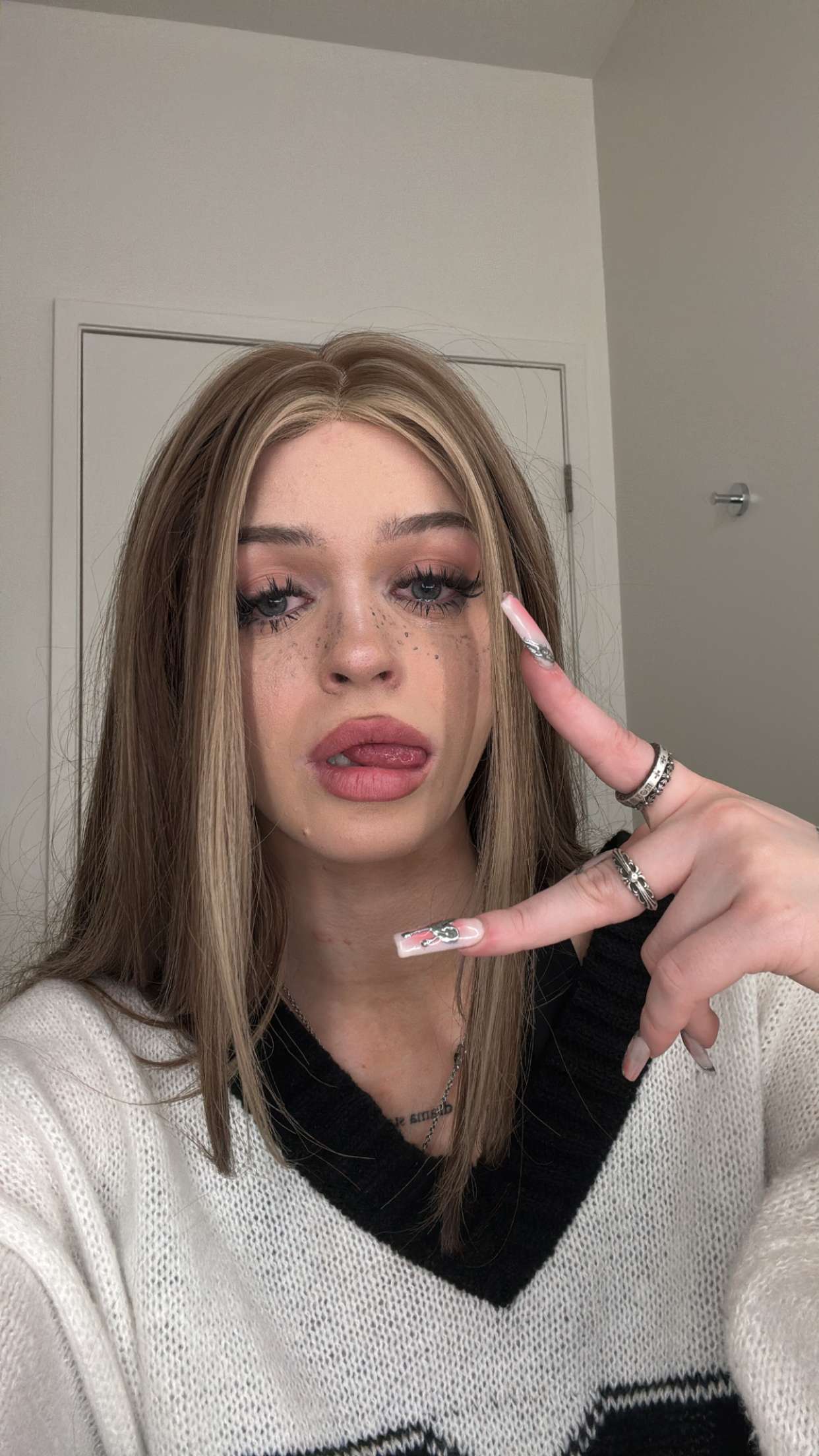 notnevaaadaa snapchat image archive image