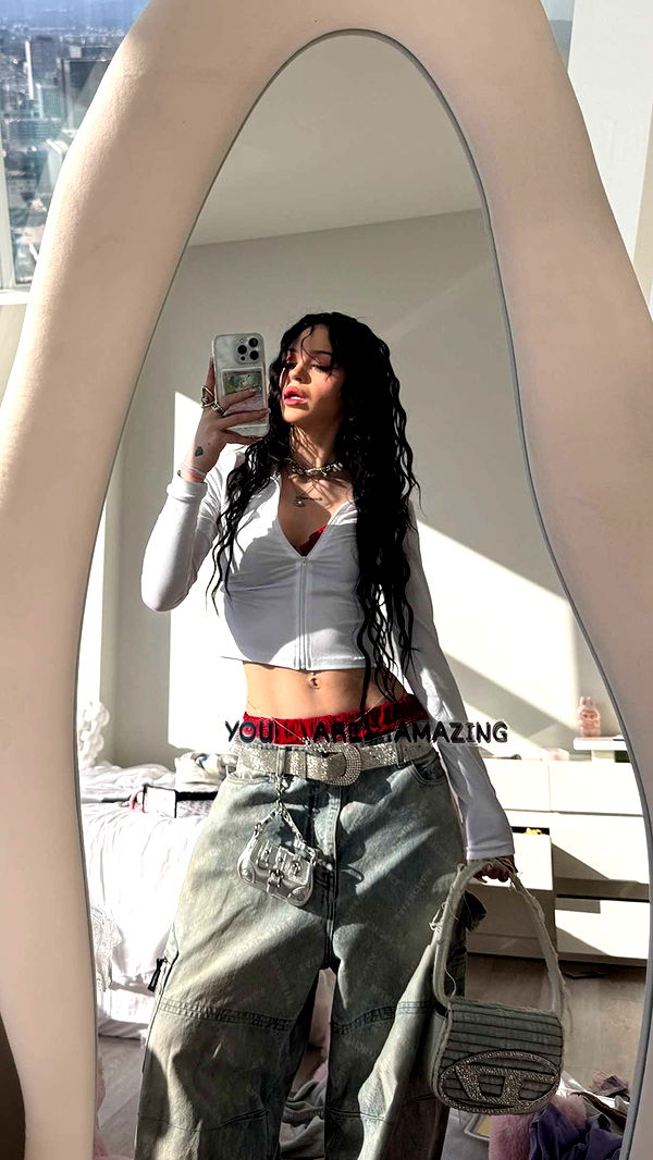 notnevaaadaa image ~ Altpins