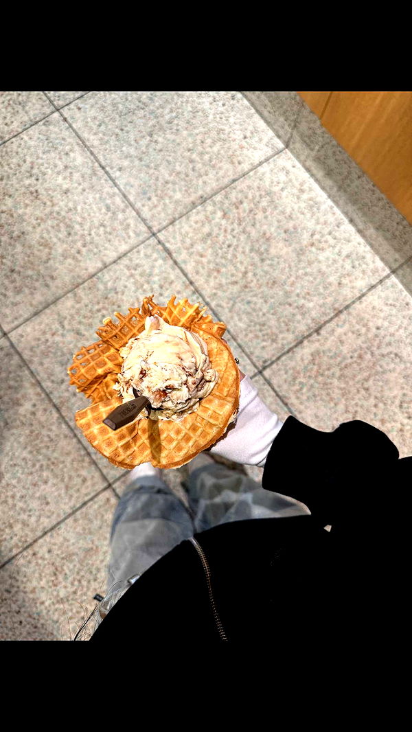 notnevaaadaa image ~ Altpins