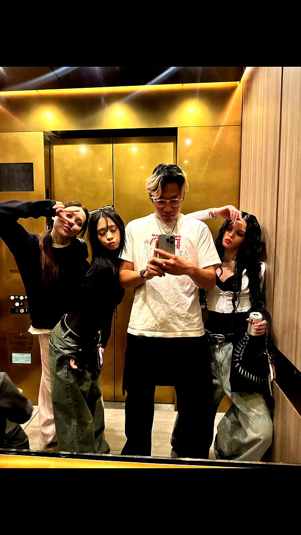 notnevaaadaa image ~ Altpins