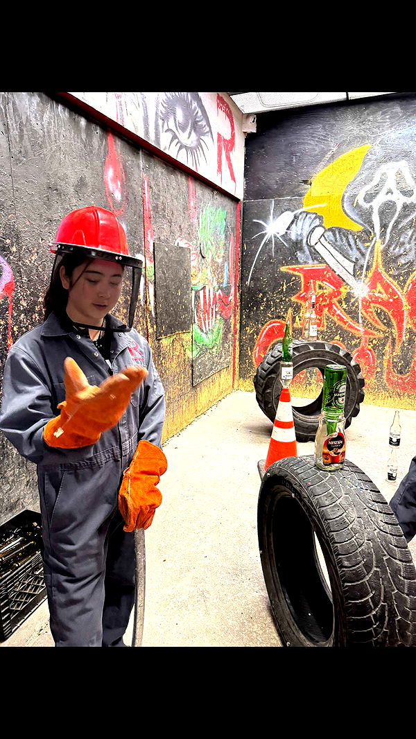 notnevaaadaa image ~ Altpins