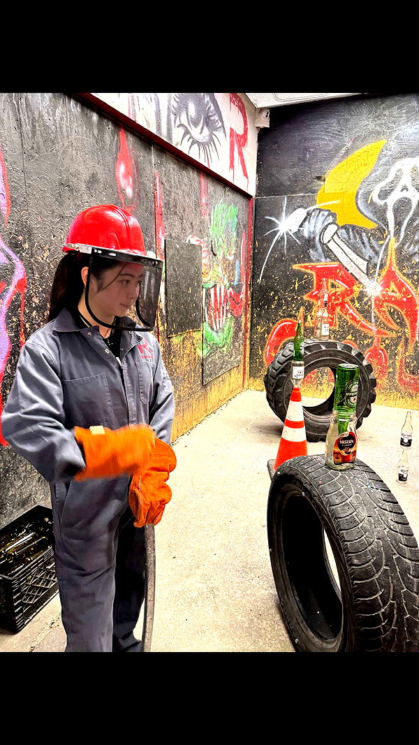 notnevaaadaa image ~ Altpins