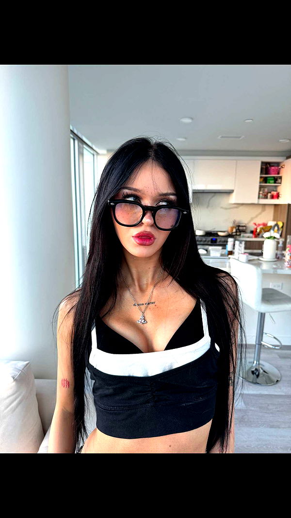 notnevaaadaa image ~ Altpins