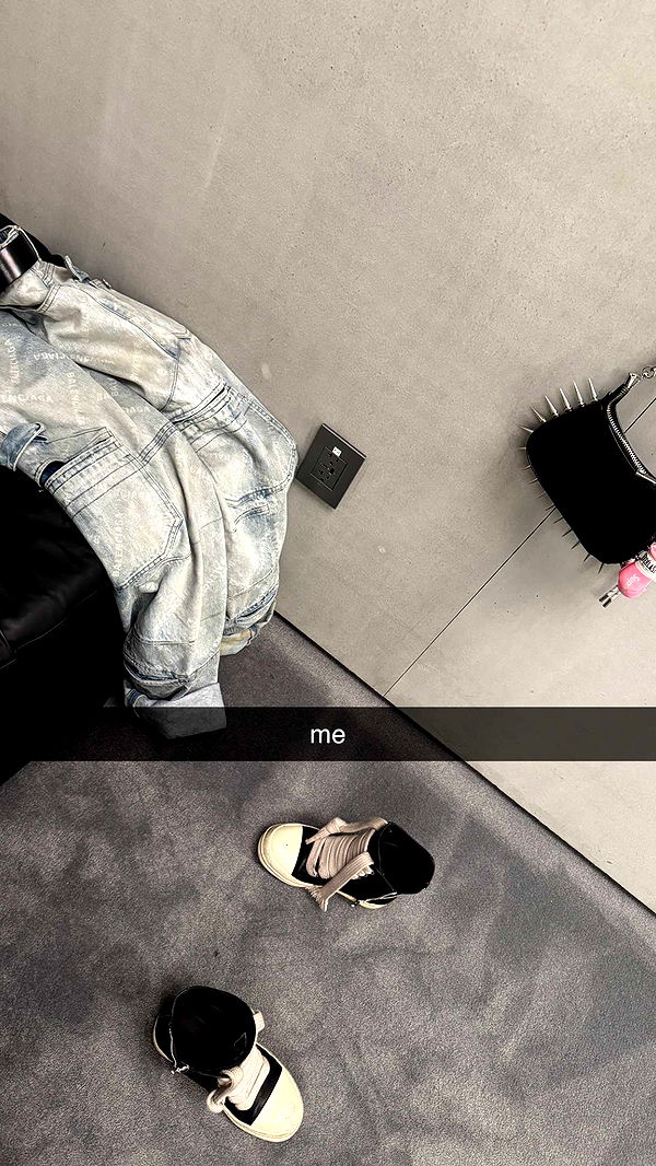 notnevaaadaa image ~ Altpins