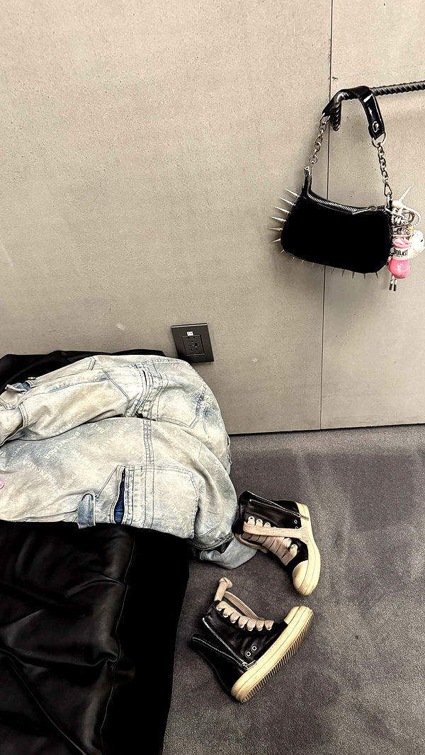 notnevaaadaa image ~ Altpins