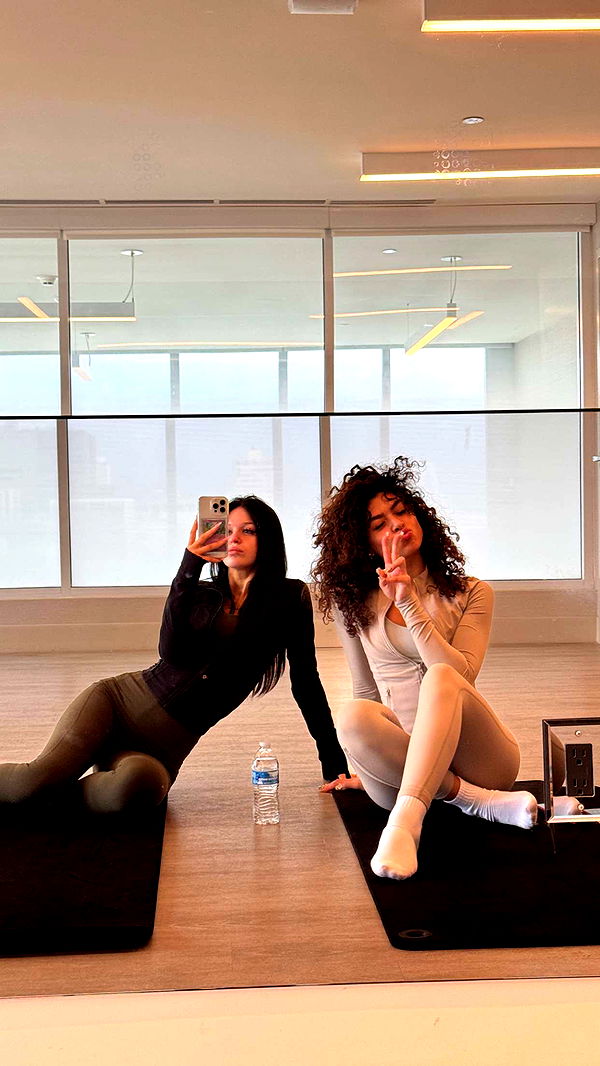 notnevaaadaa image ~ Altpins