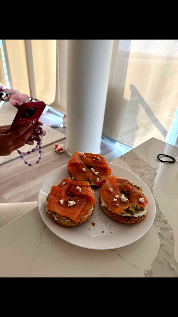 notnevaaadaa image ~ Altpins