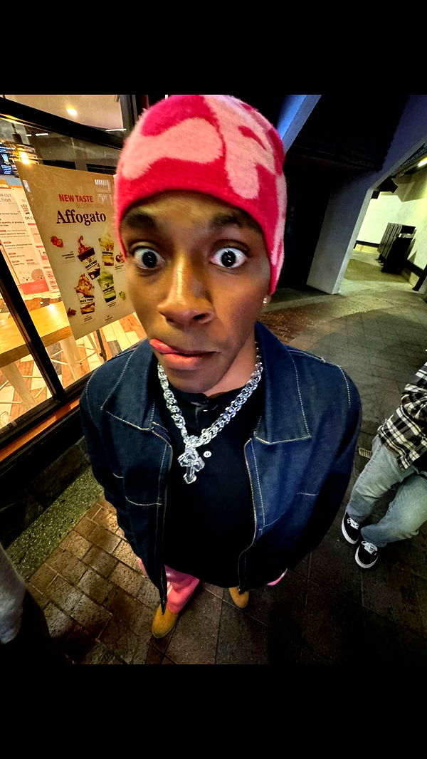 notnevaaadaa image ~ Altpins