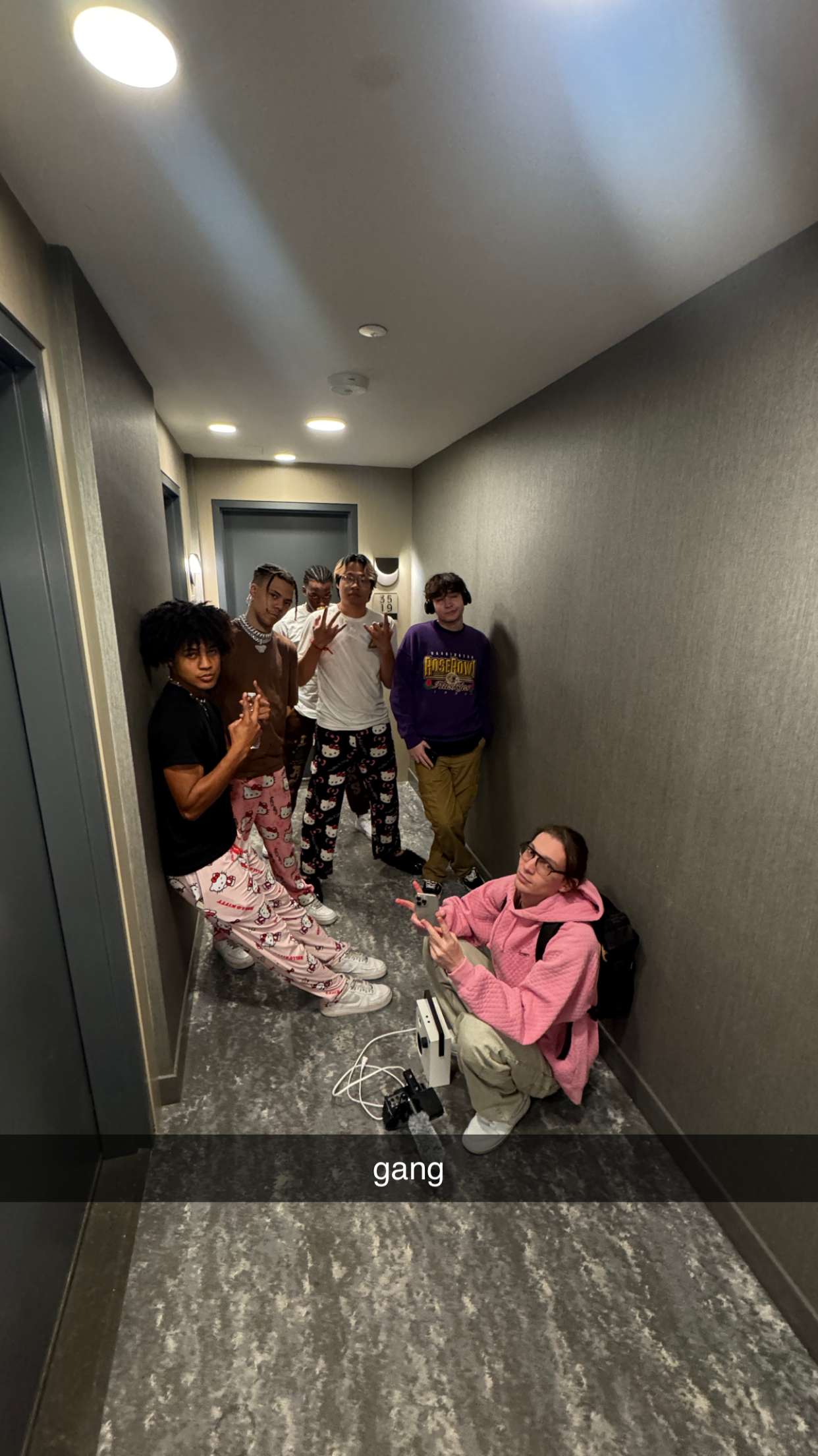 notnevaaadaa snapchat image archive image