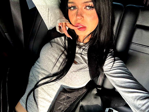 notnevaaadaa image ~ Altpins