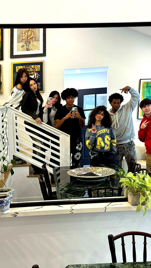 notnevaaadaa image ~ Altpins