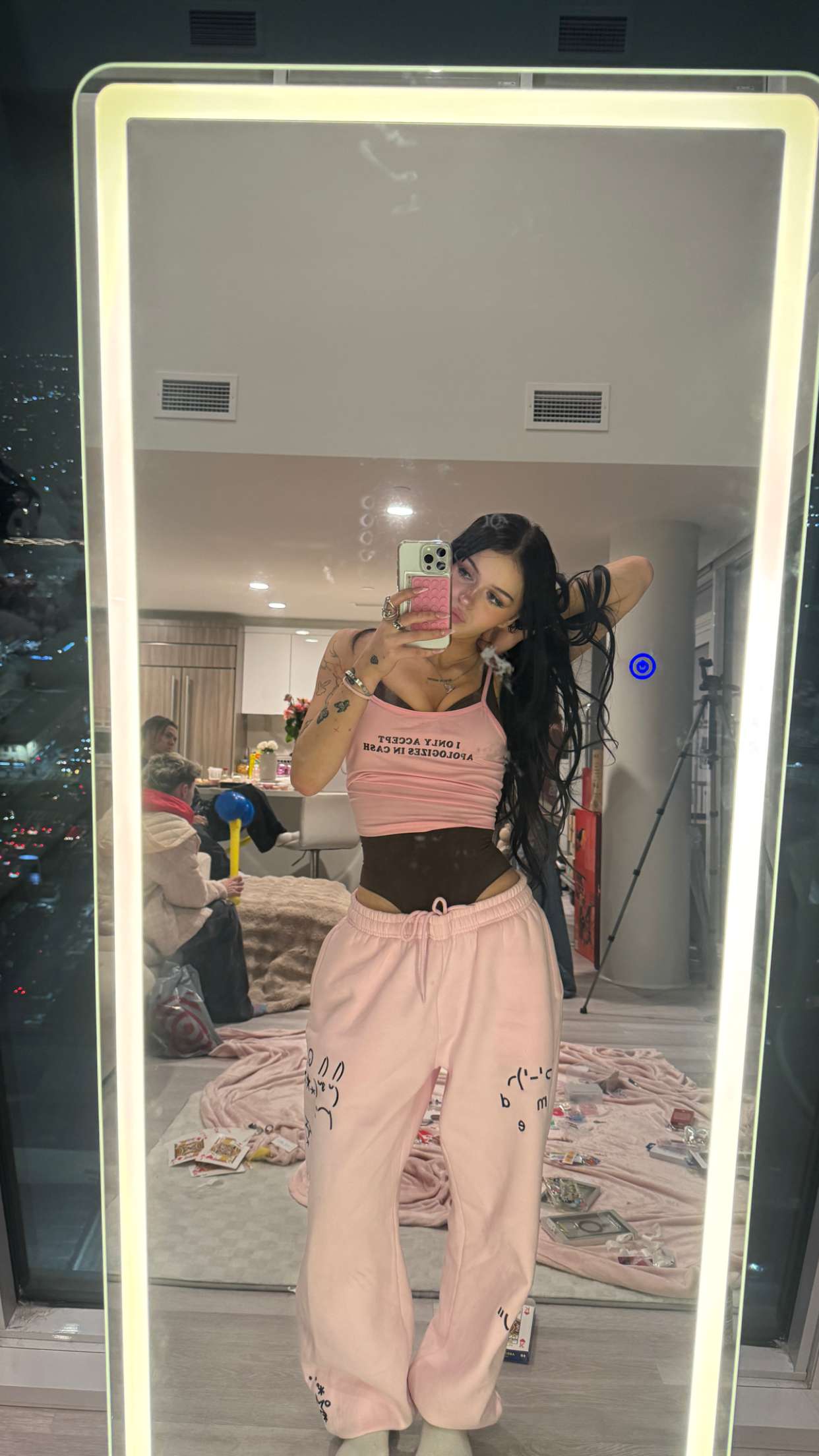 notnevaaadaa snapchat image archive image