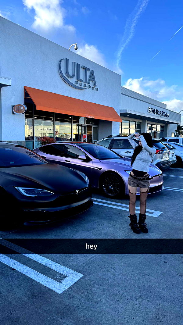 notnevaaadaa image ~ Altpins