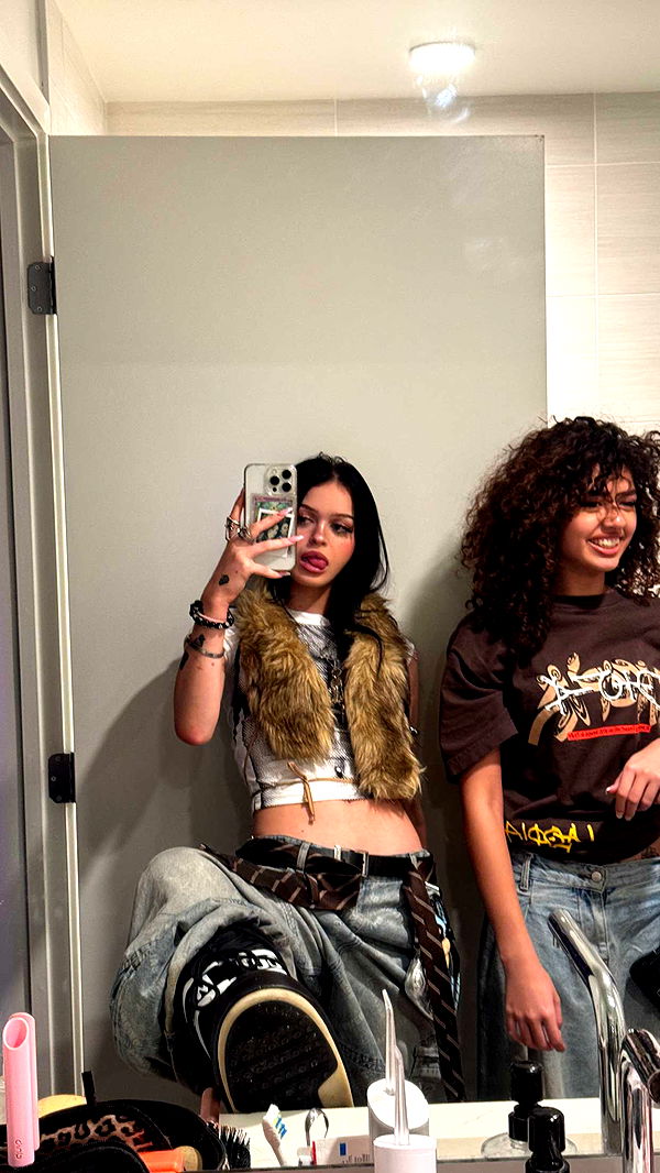 notnevaaadaa image ~ Altpins