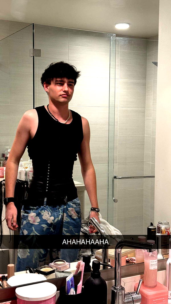 notnevaaadaa image ~ Altpins