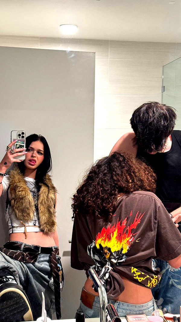 notnevaaadaa image ~ Altpins