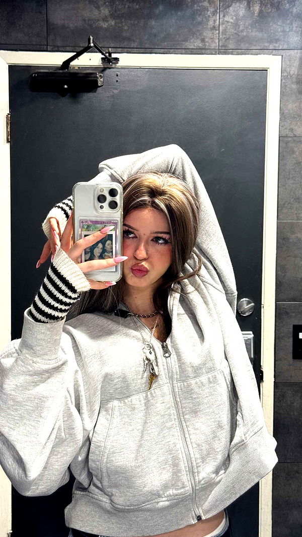 notnevaaadaa image ~ Altpins