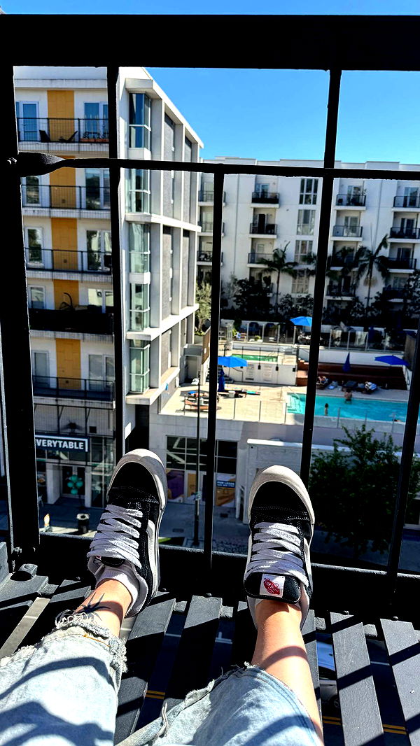 notnevaaadaa image ~ Altpins