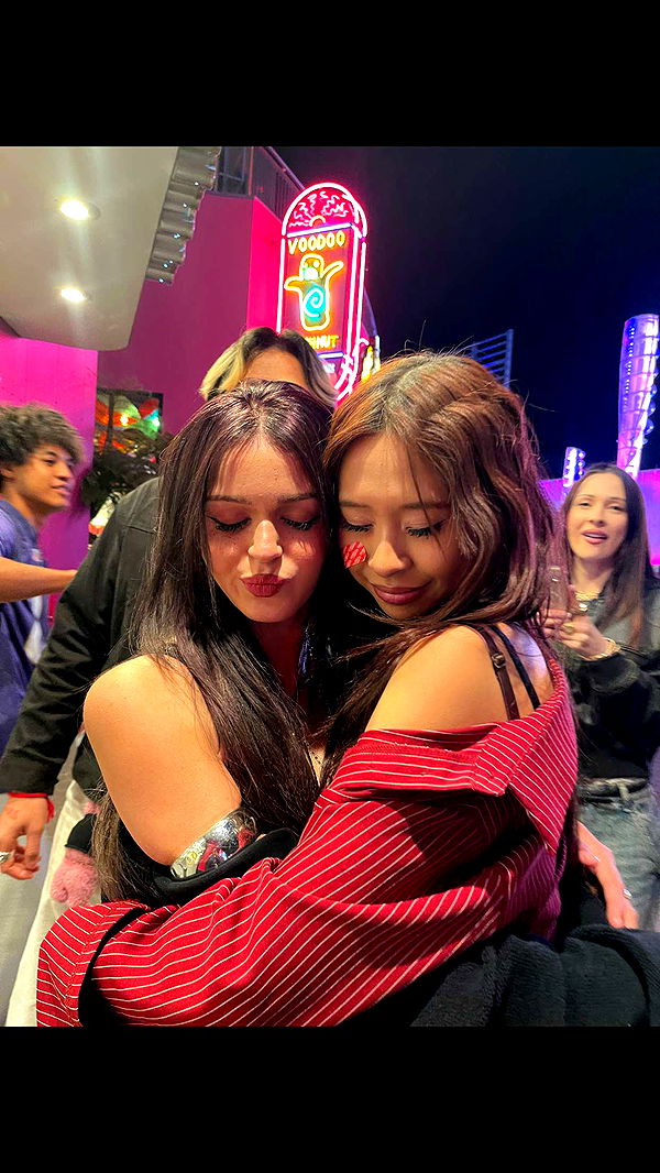 notnevaaadaa image ~ Altpins