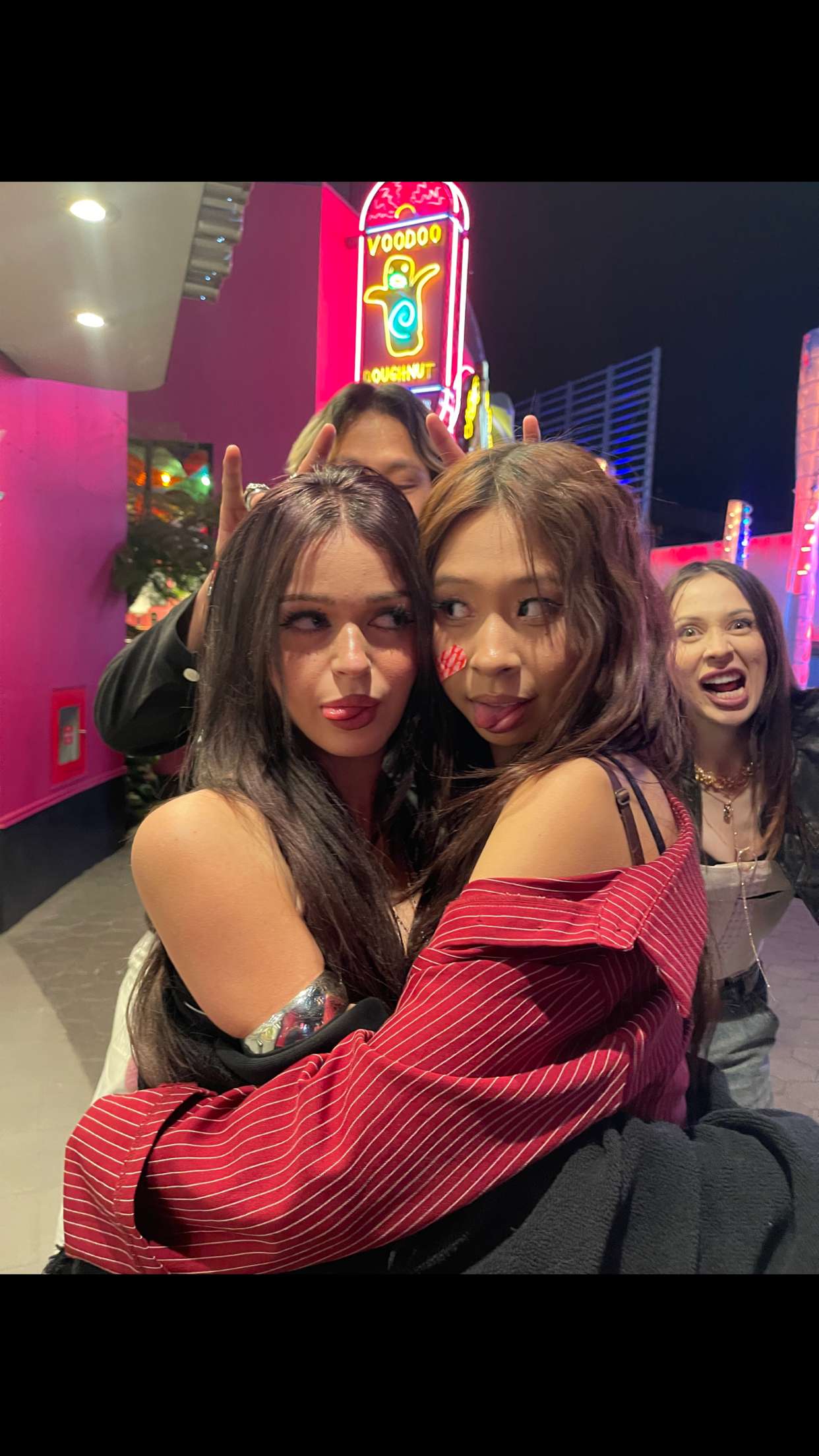 notnevaaadaa snapchat image archive image