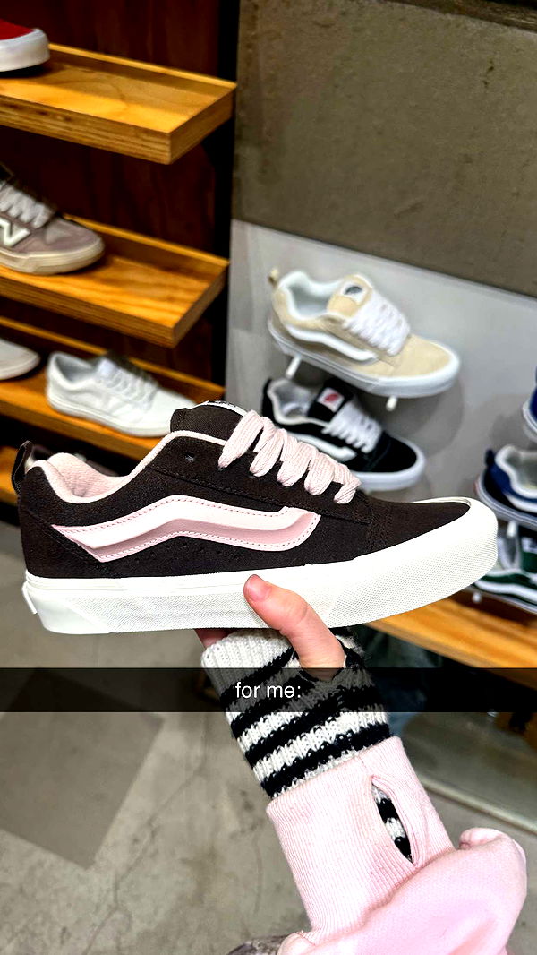 notnevaaadaa image ~ Altpins