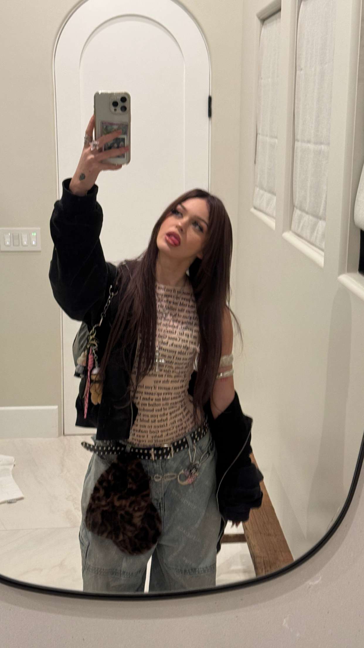 notnevaaadaa snapchat image archive image