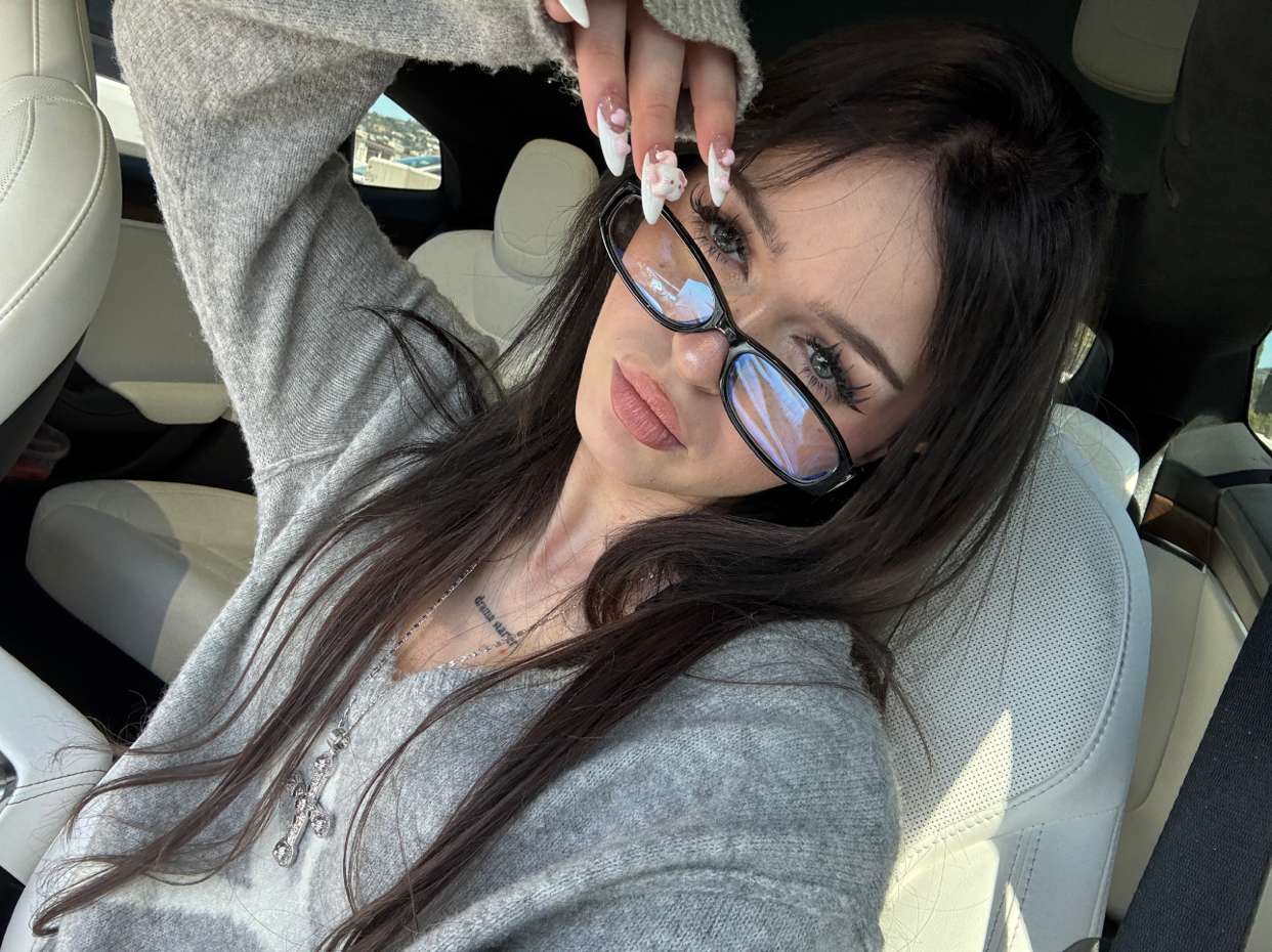 notnevaaadaa snapchat image archive image