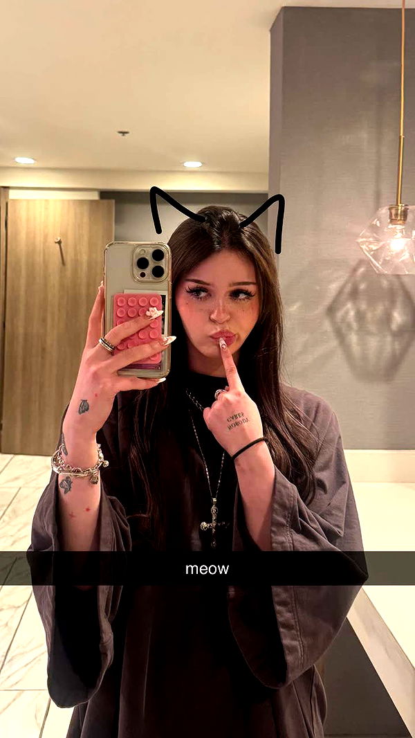 notnevaaadaa image ~ Altpins