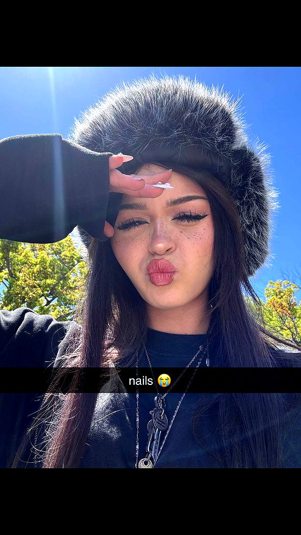 notnevaaadaa image ~ Altpins