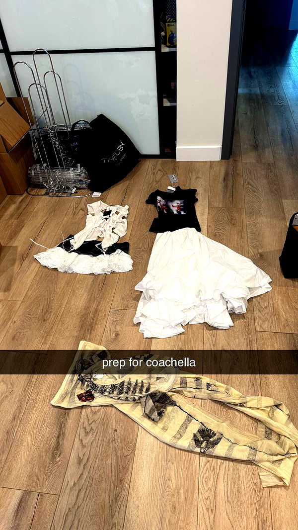 notnevaaadaa image ~ Altpins