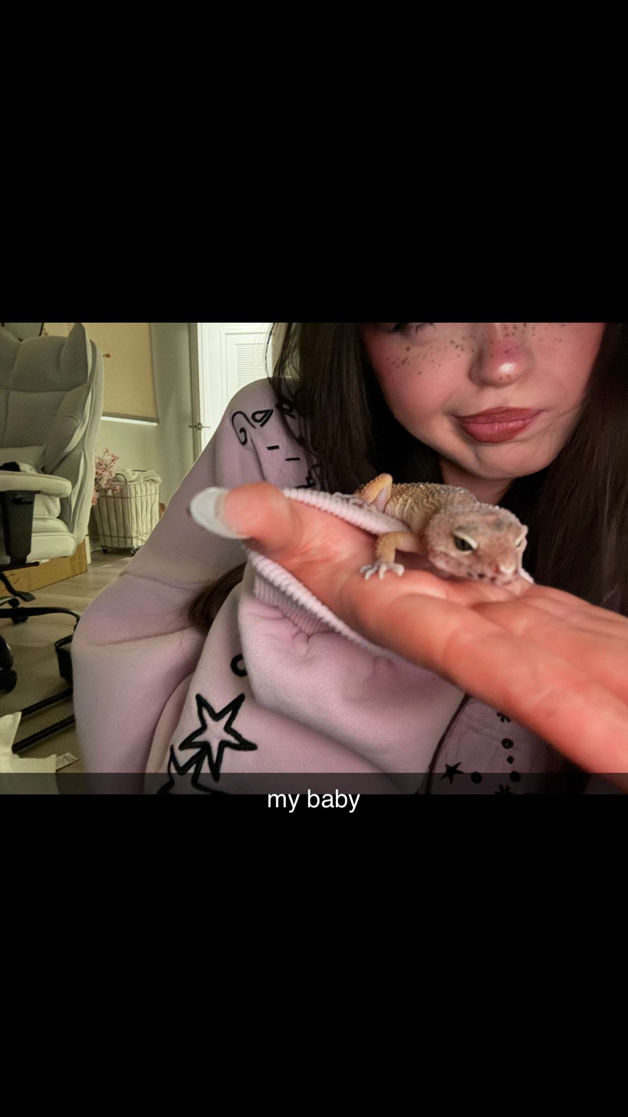 notnevaaadaa snapchat image archive image