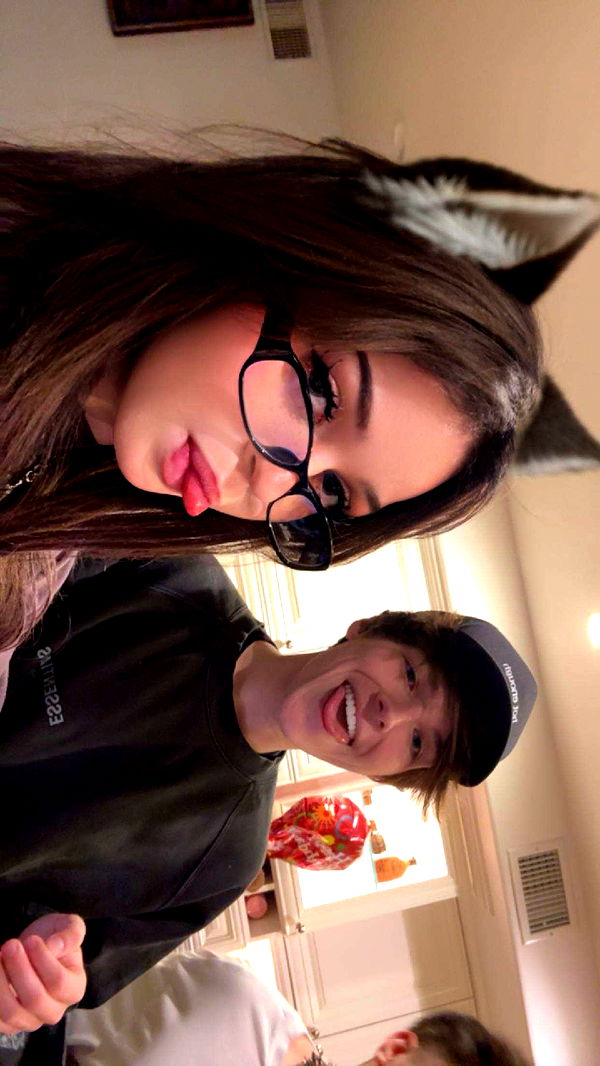 notnevaaadaa image ~ Altpins