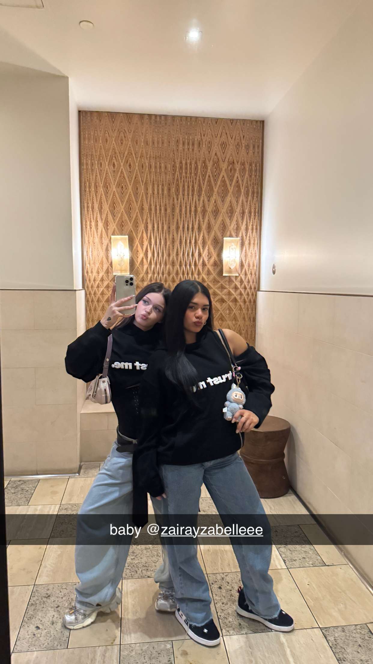 notnevaaadaa snapchat image archive image