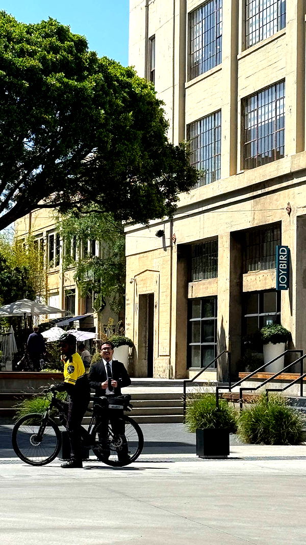 notnevaaadaa image ~ Altpins