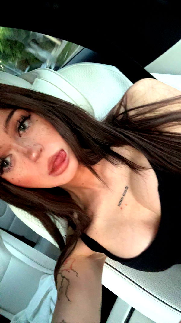 notnevaaadaa image ~ Altpins