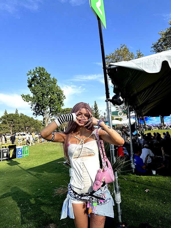 notnevaaadaa image ~ Altpins