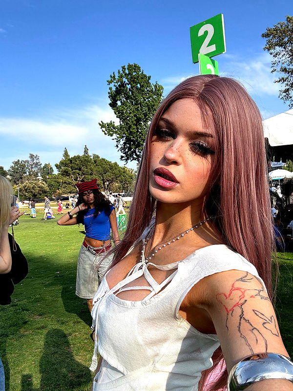 notnevaaadaa image ~ Altpins