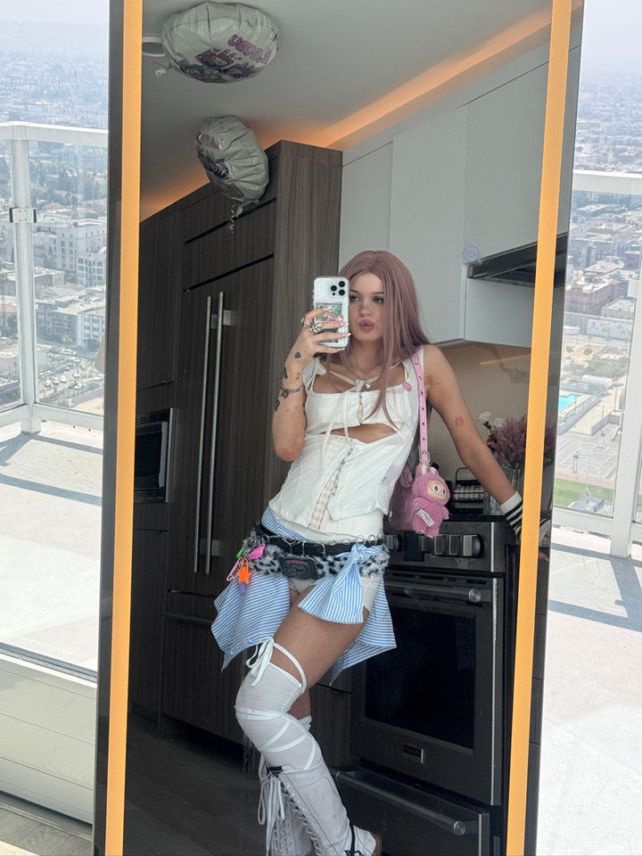 notnevaaadaa snapchat image archive image