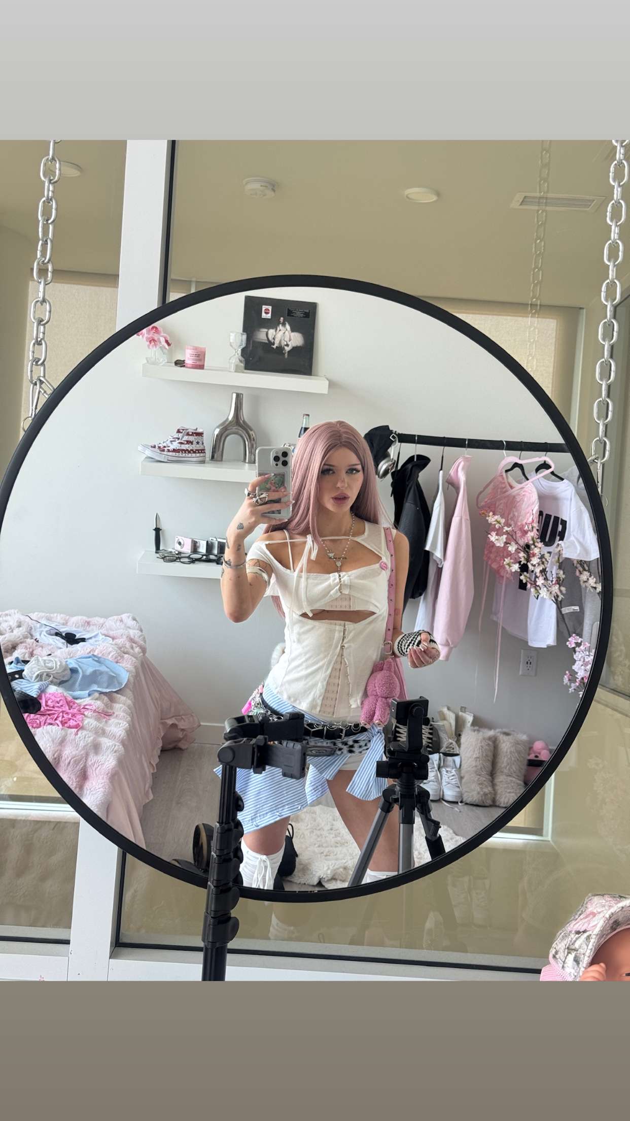 notnevaaadaa snapchat image archive image